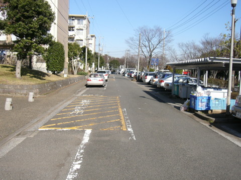 施工事例 駐車場 改修前